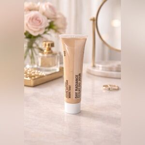 Mary Kay Day Radiance Cream Foundation | Combination Skin | Eclat du Jour